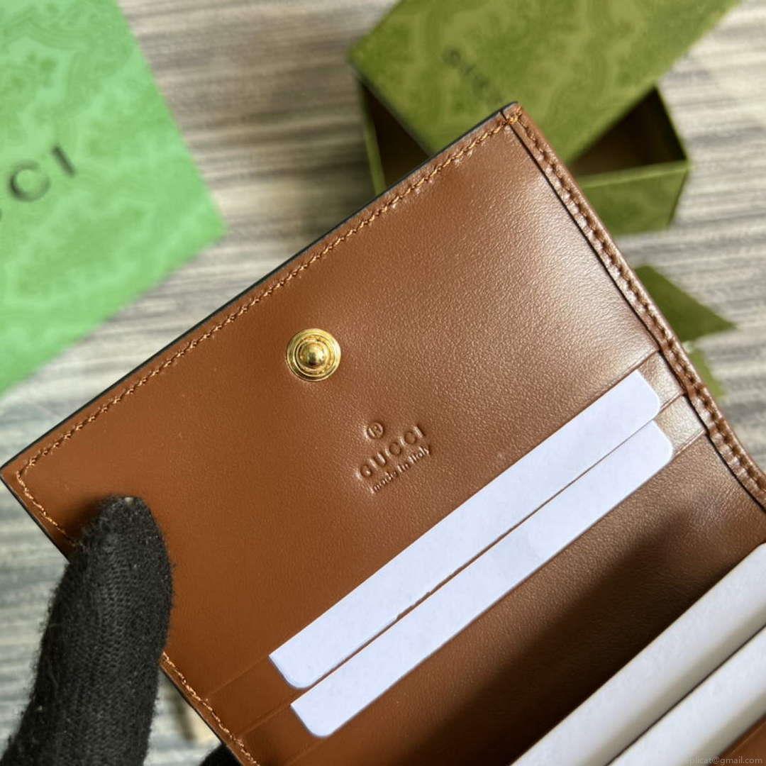 Gucci 723786 GG Matelassé Card Case Wallet Brown
