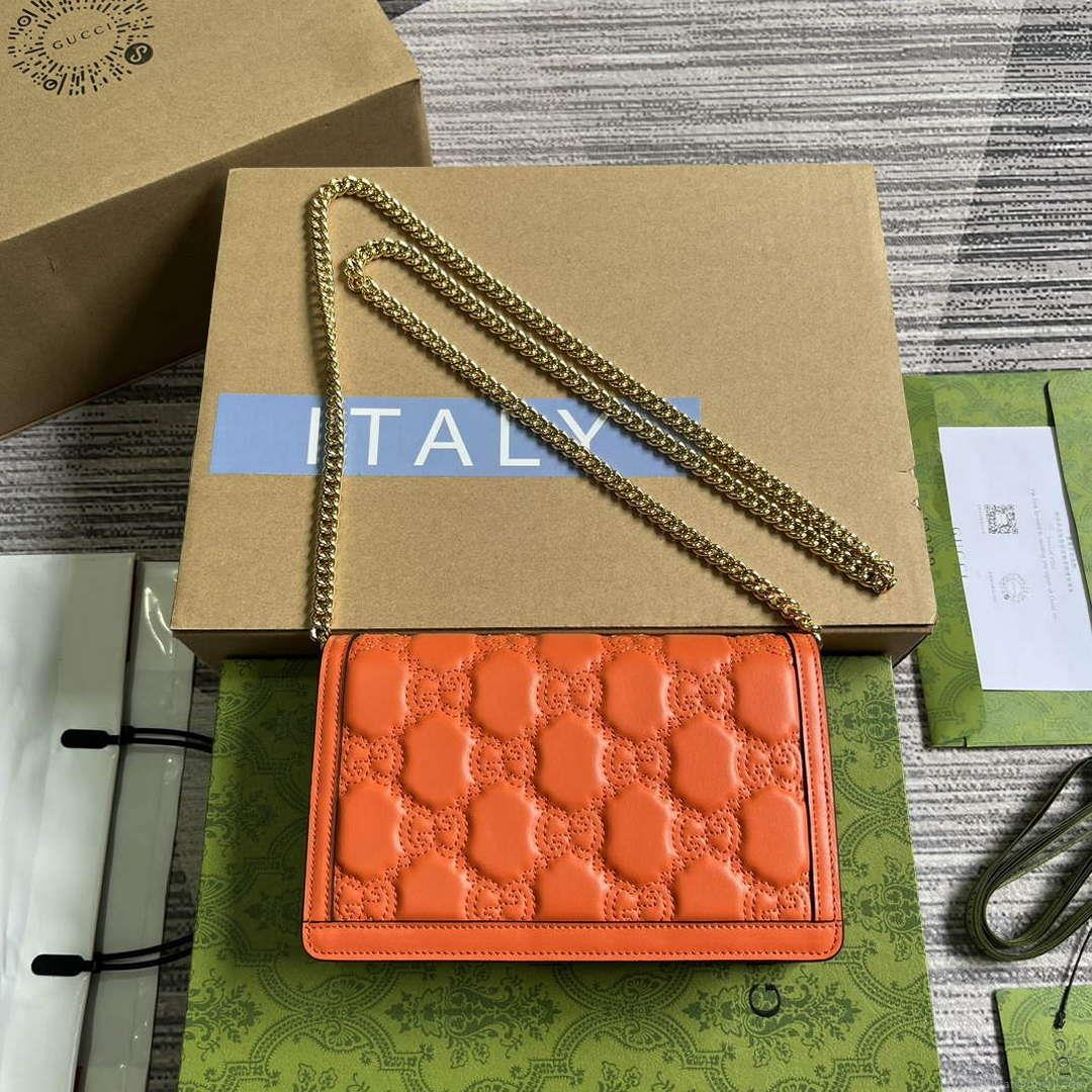 Gucci 723787 GG Matelassé Chain Wallet Orange