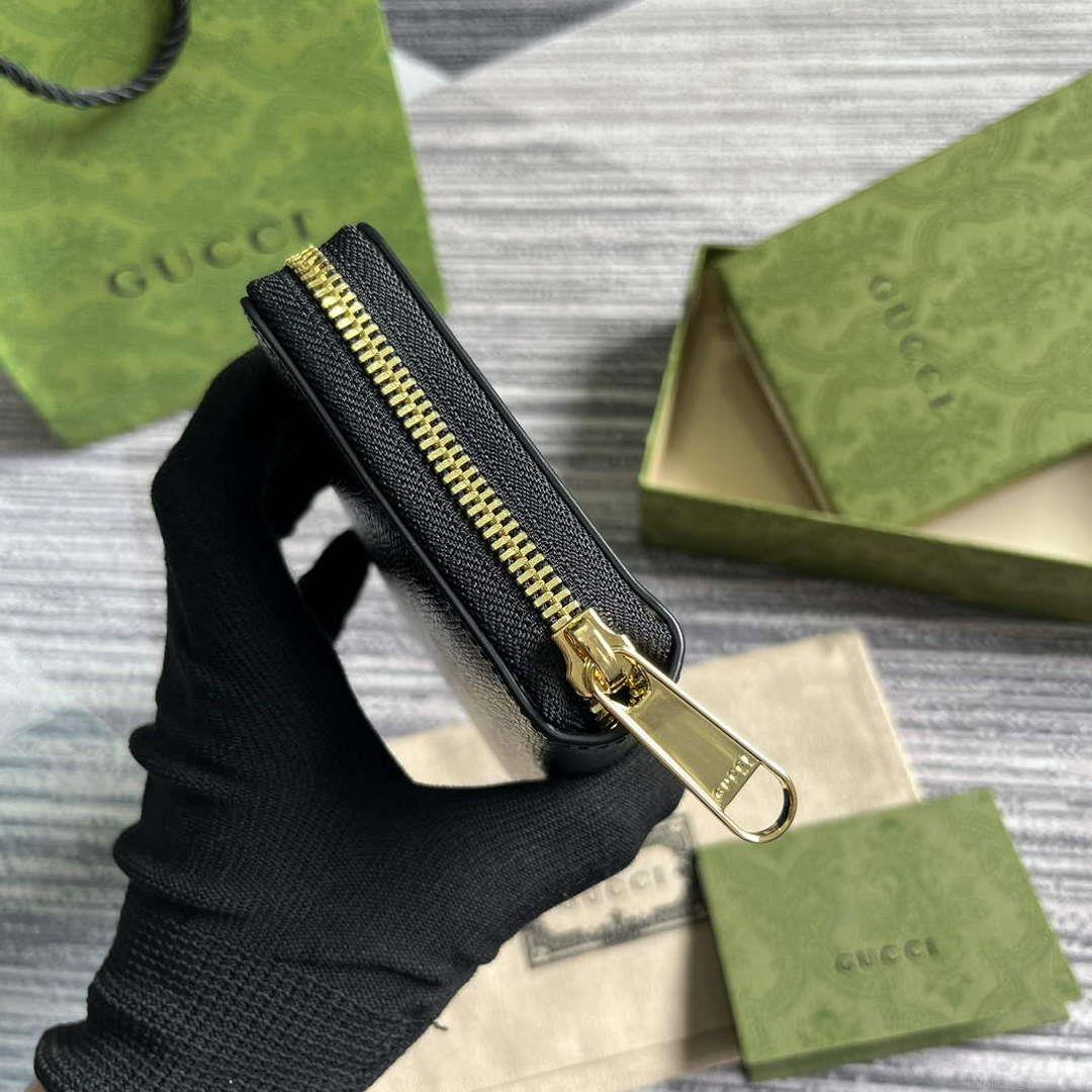 Gucci 772642 Zip Around Wallet With Gucci Script Black