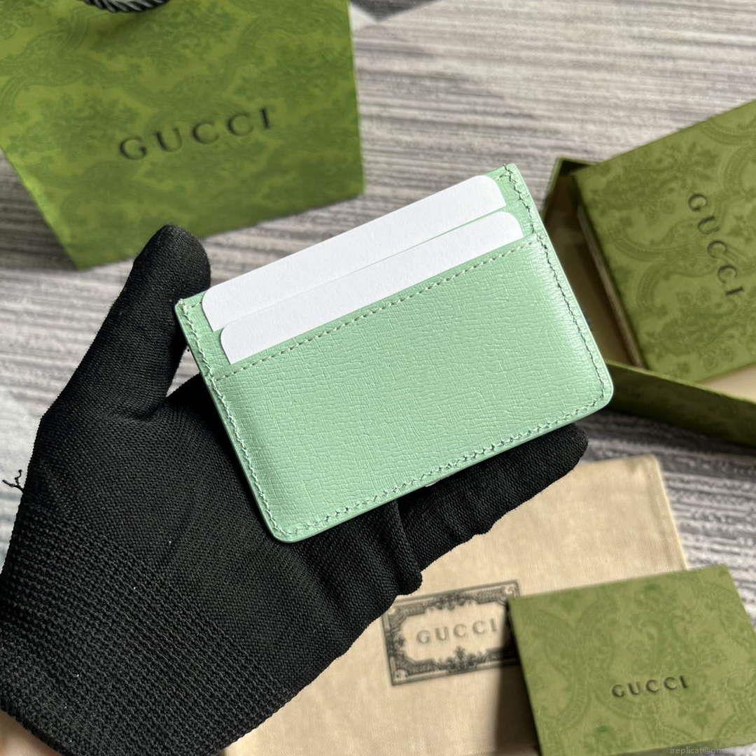 Gucci 773428 Card Case With Gucci Script Pale green