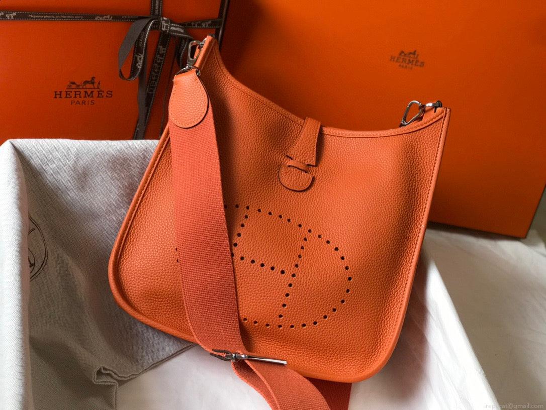 Hermes H083435 Evelyne III 29 Shoulder Bag Silver Hardware Orange