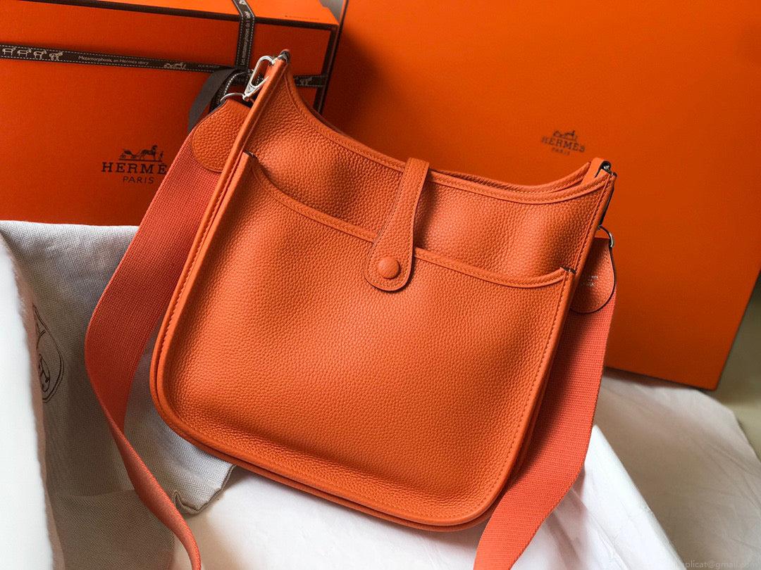 Hermes H083435 Evelyne III 29 Shoulder Bag Silver Hardware Orange