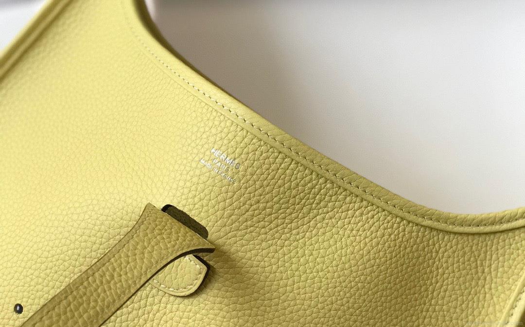 Hermes H083435 Evelyne III 29 Shoulder Bag Silver Hardware Lemon Yellow