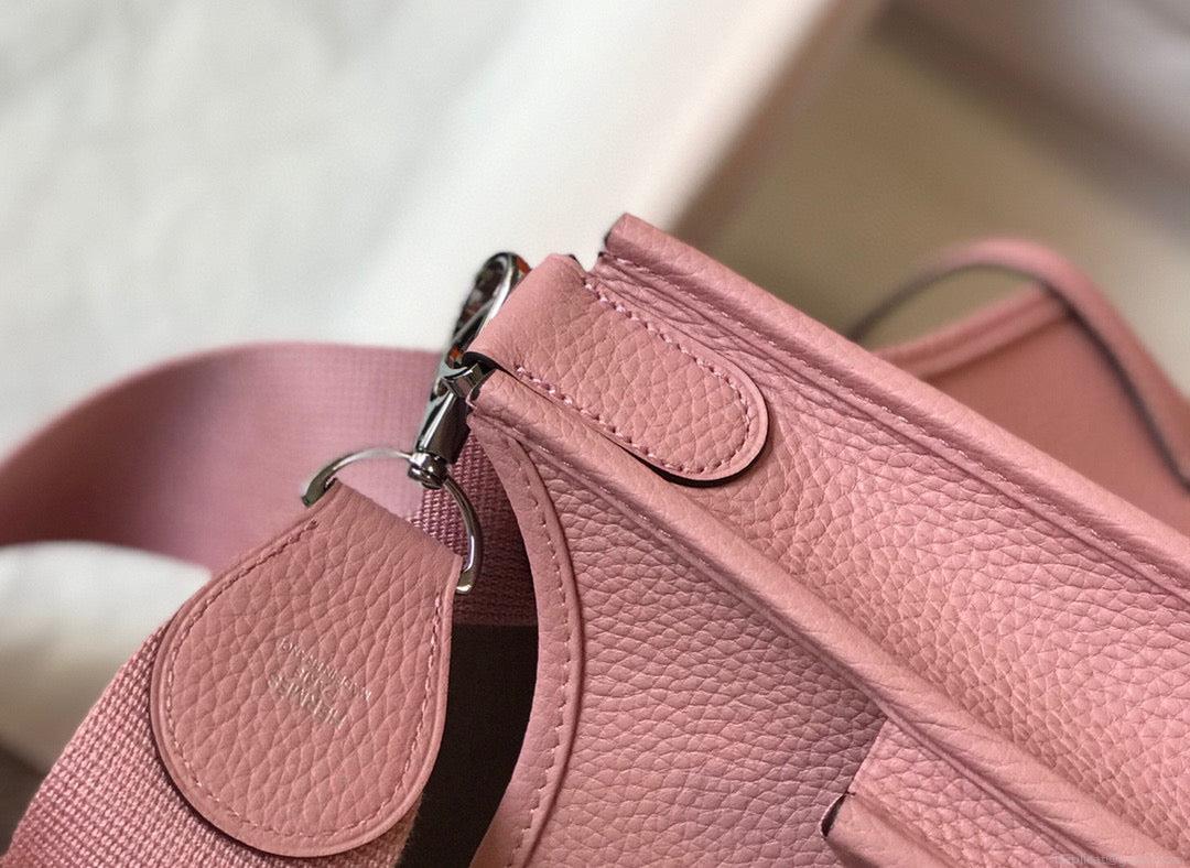 Hermes H083435 Evelyne III 29 Shoulder Bag Silver Hardware Pink