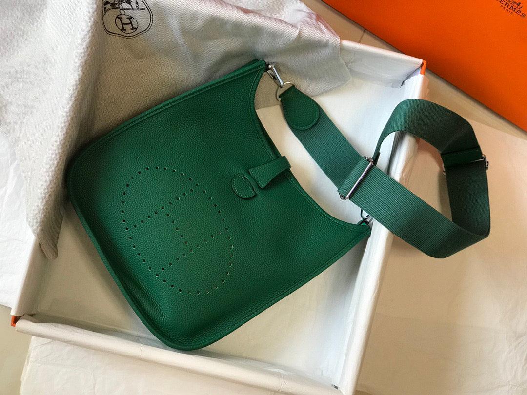 Hermes H083435 Evelyne III 29 Shoulder Bag Silver Hardware Green