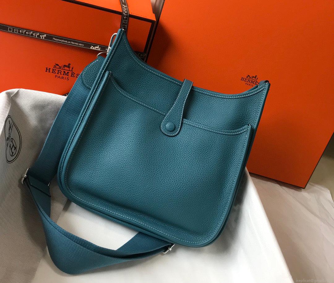 Hermes H083435 Evelyne III 29 Shoulder Bag Silver Hardware Blue