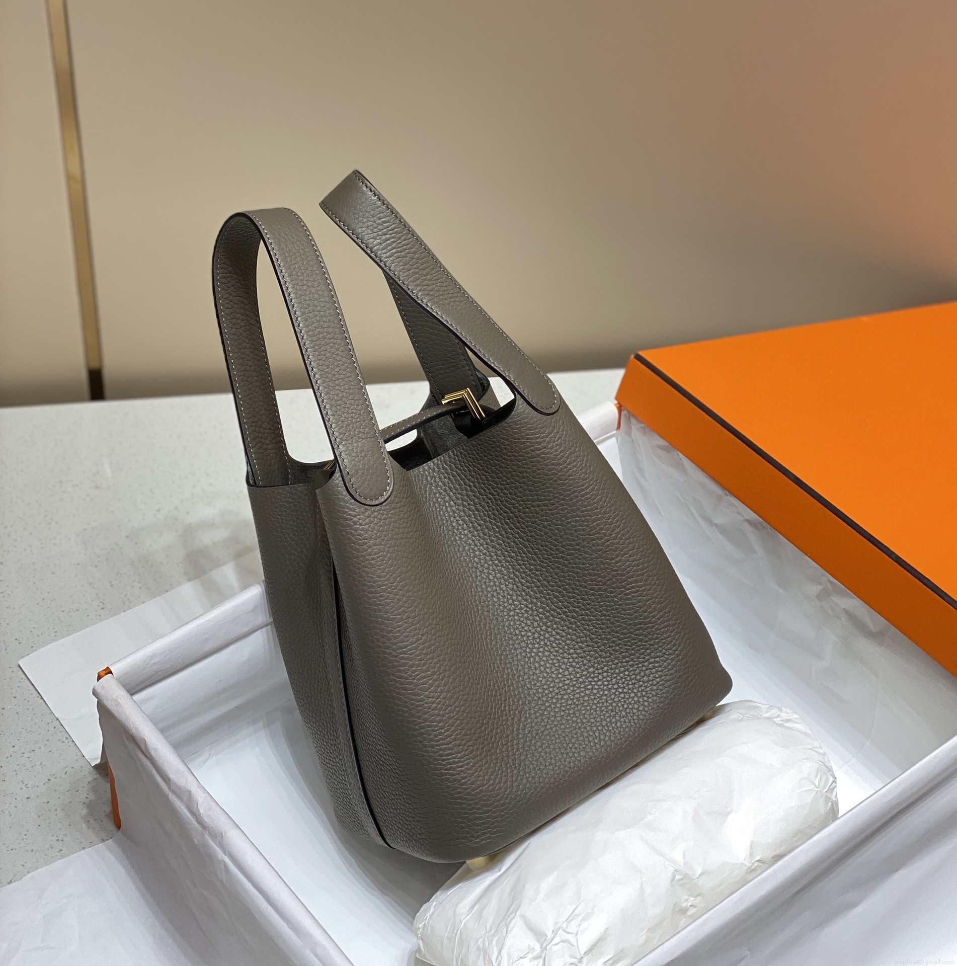 Hermes H056289 Picotin Lock 18 22 Bag H330001