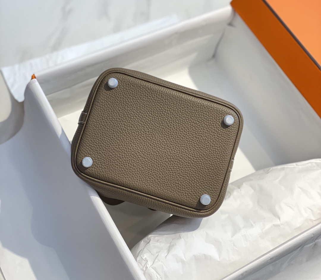 Hermes H056289 Picotin Lock 18 22 Bag H330006