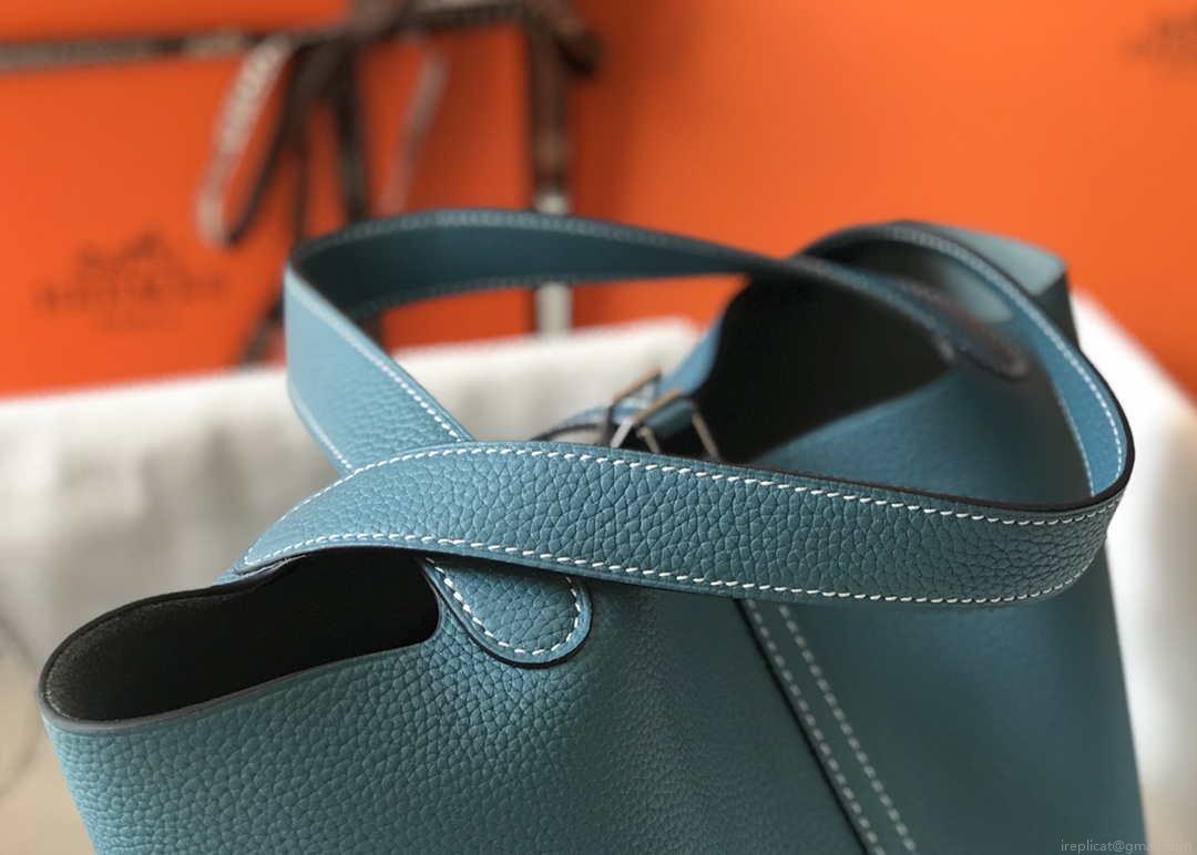 Hermes H056289 Picotin Lock 18 22 Bag H330014