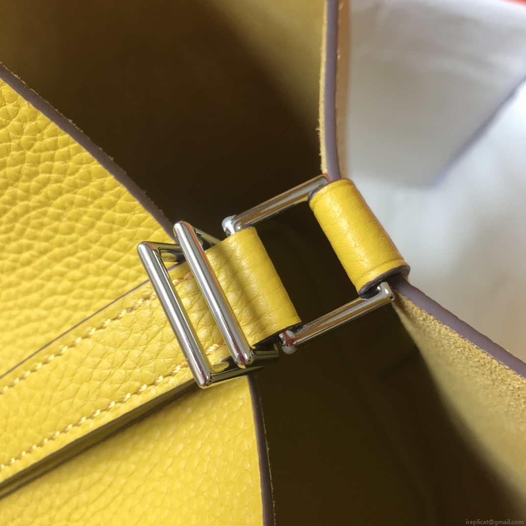 Hermes H056289 Picotin Lock 18 22 Bag H330016
