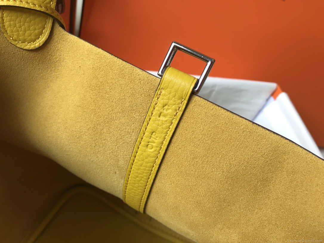 Hermes H056289 Picotin Lock 18 22 Bag H330016