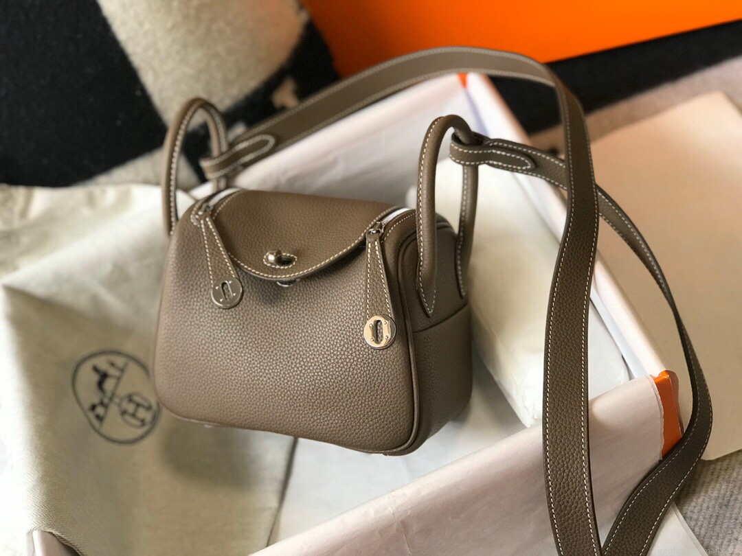 Hermes H079086CK18 Lindy Mini Bag 19cm Semi-manual H231911