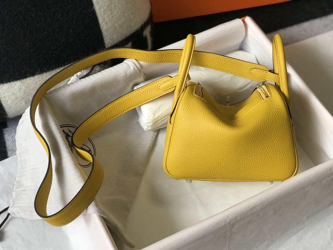 Hermes H079086 Lindy Mini Bag 19cm H231917