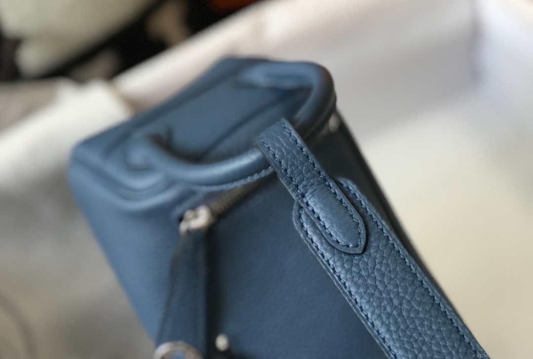 Hermes H079086 Lindy Mini Bag 19cm H231918