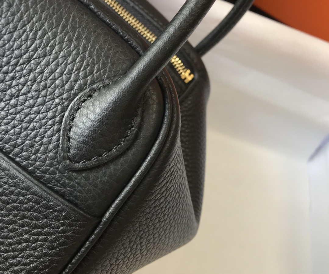 Hermes H079086 Lindy Mini Bag 19cm H231927