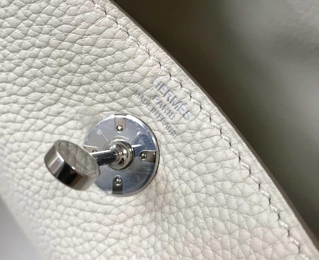 Hermes H079086 Lindy Mini Bag 19cm H231928