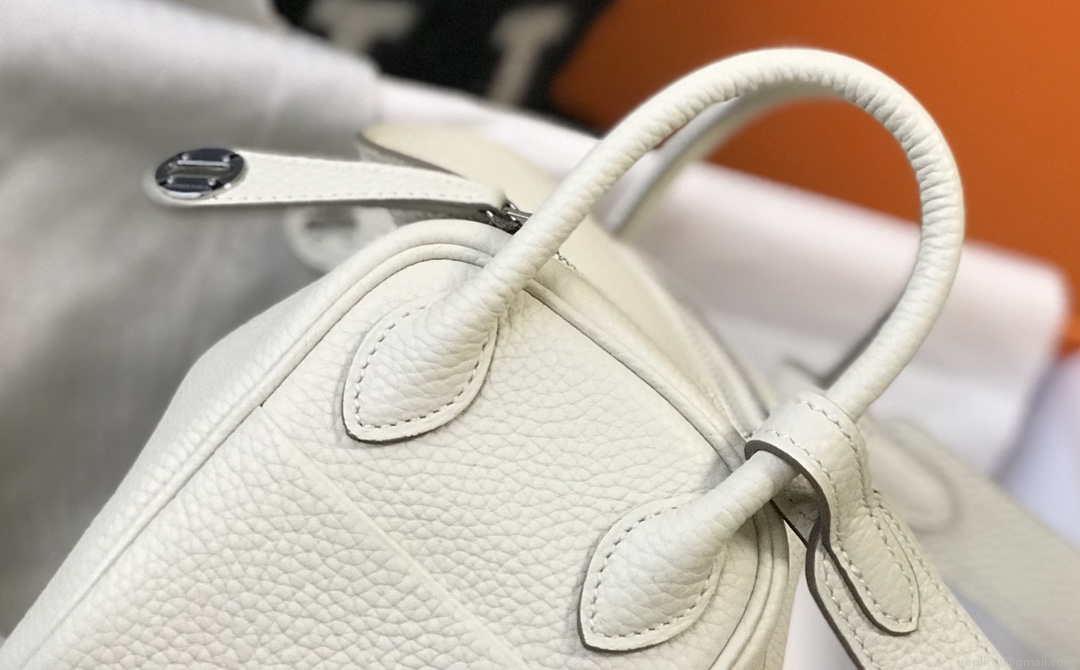 Hermes H079086 Lindy Mini Bag 19cm H231928