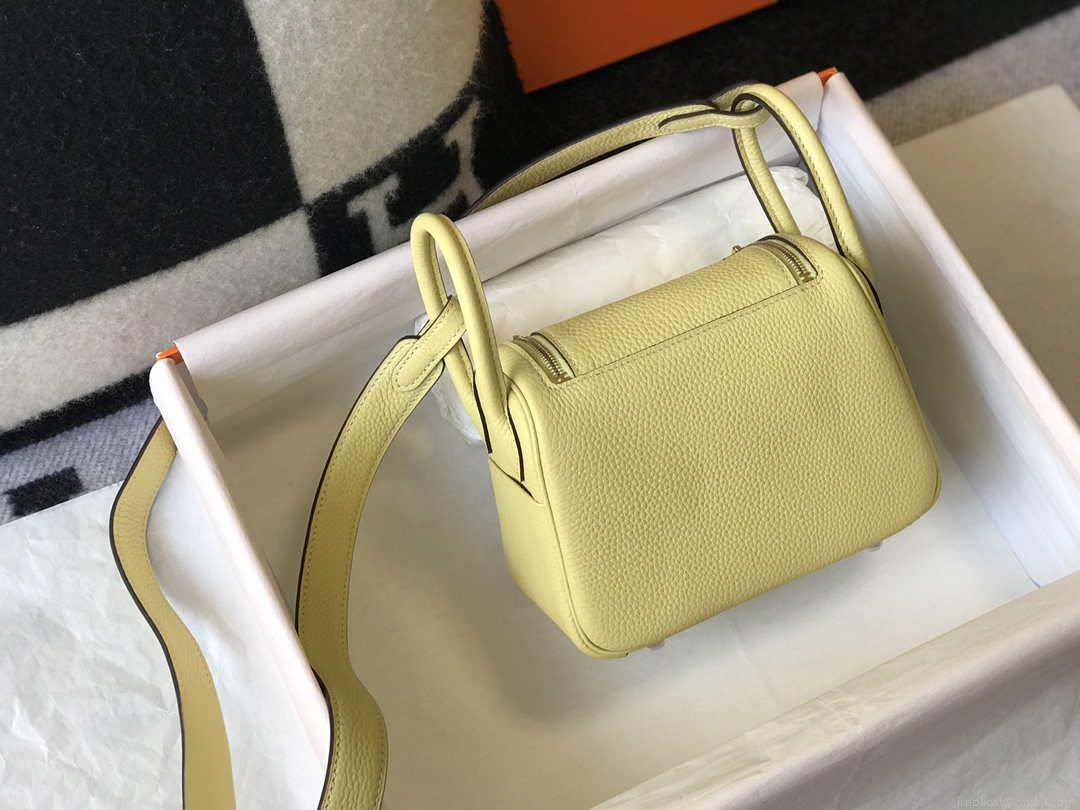 Hermes H079086 Lindy Mini Bag 19cm H231929