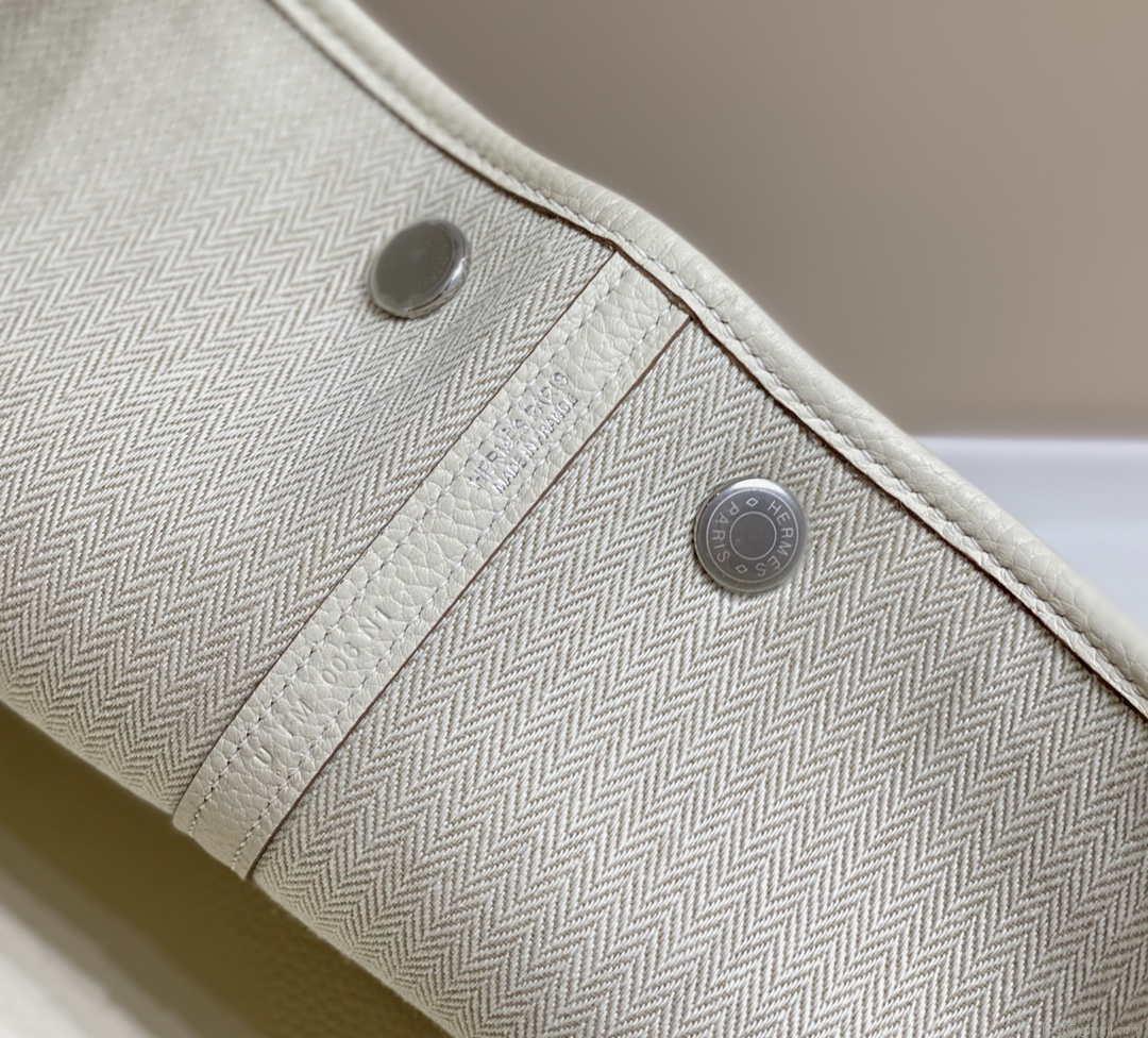 Hermes Beige Clemence Garden Party 30cm Bag H239042
