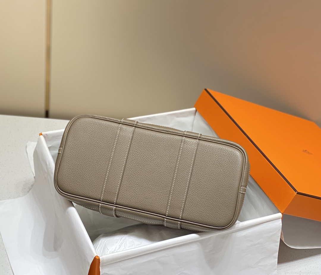 Hermes Gray Clemence Garden Party 30cm Bag H239044