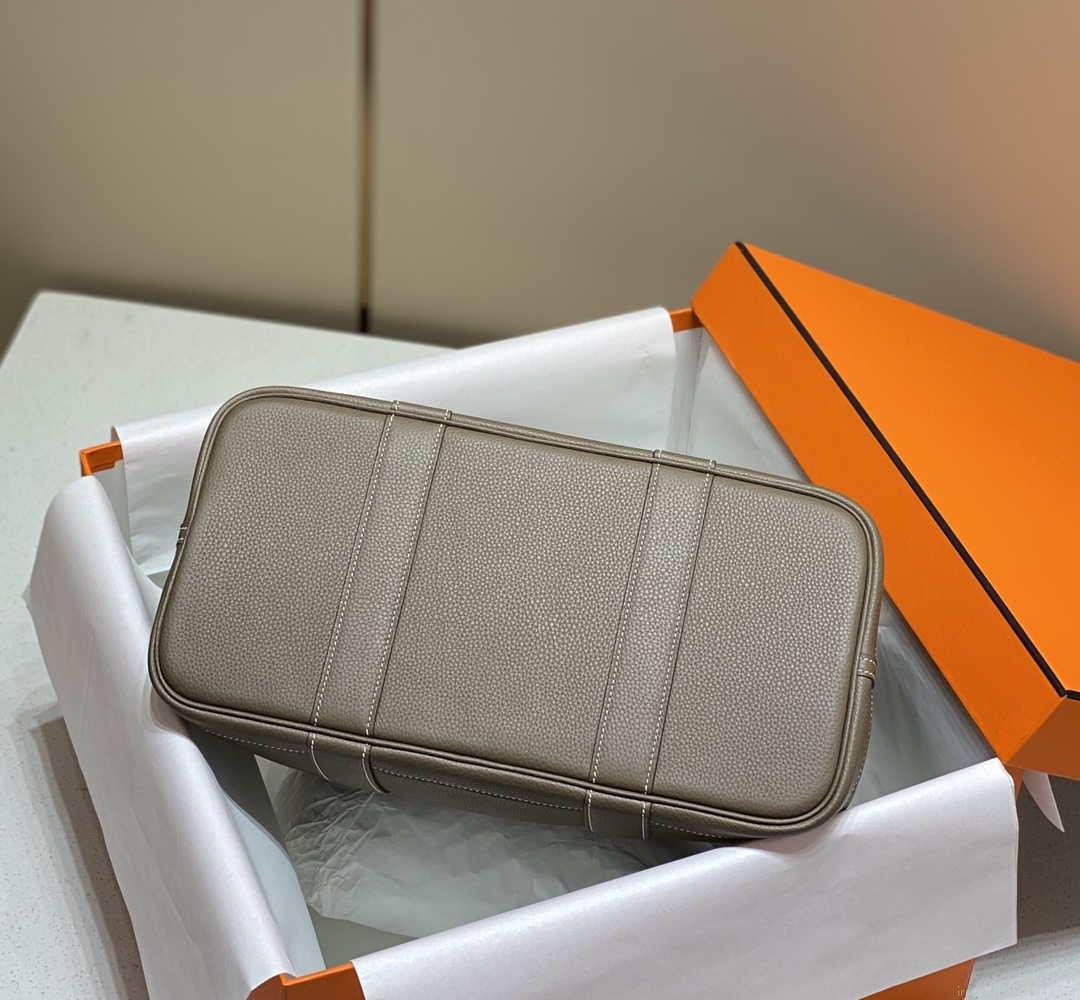 Hermes Gray Togo Medium Garden Party 36cm Bag H239057