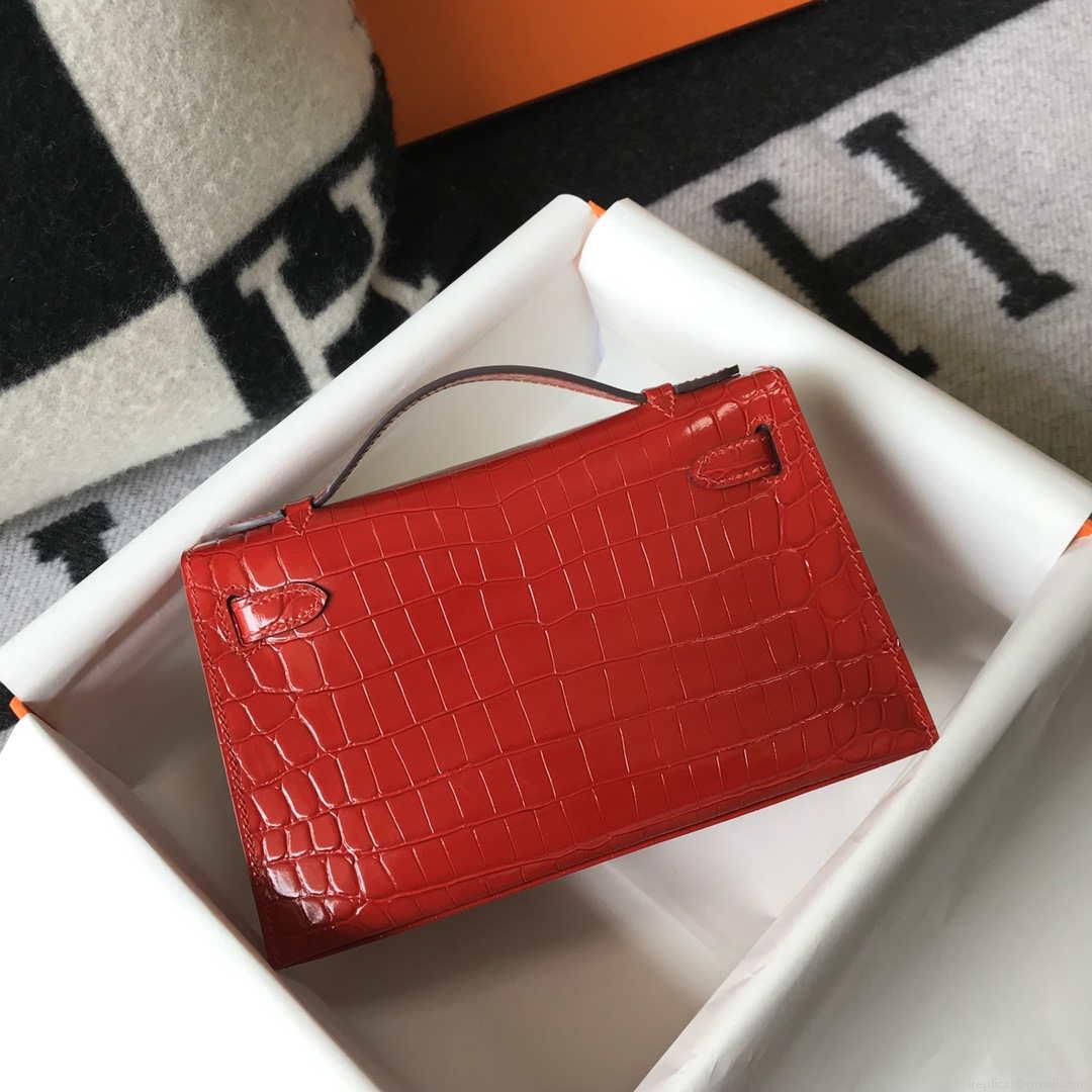 Hermes Mini Kelly Pouchette Crocodile Leather H230235 Red