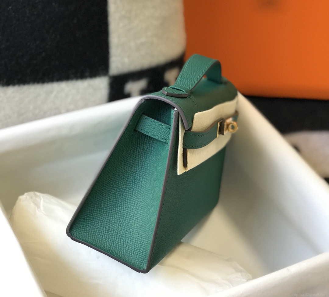 Hermes Mini Kelly Pouchette Epsom Leather H230242 Green
