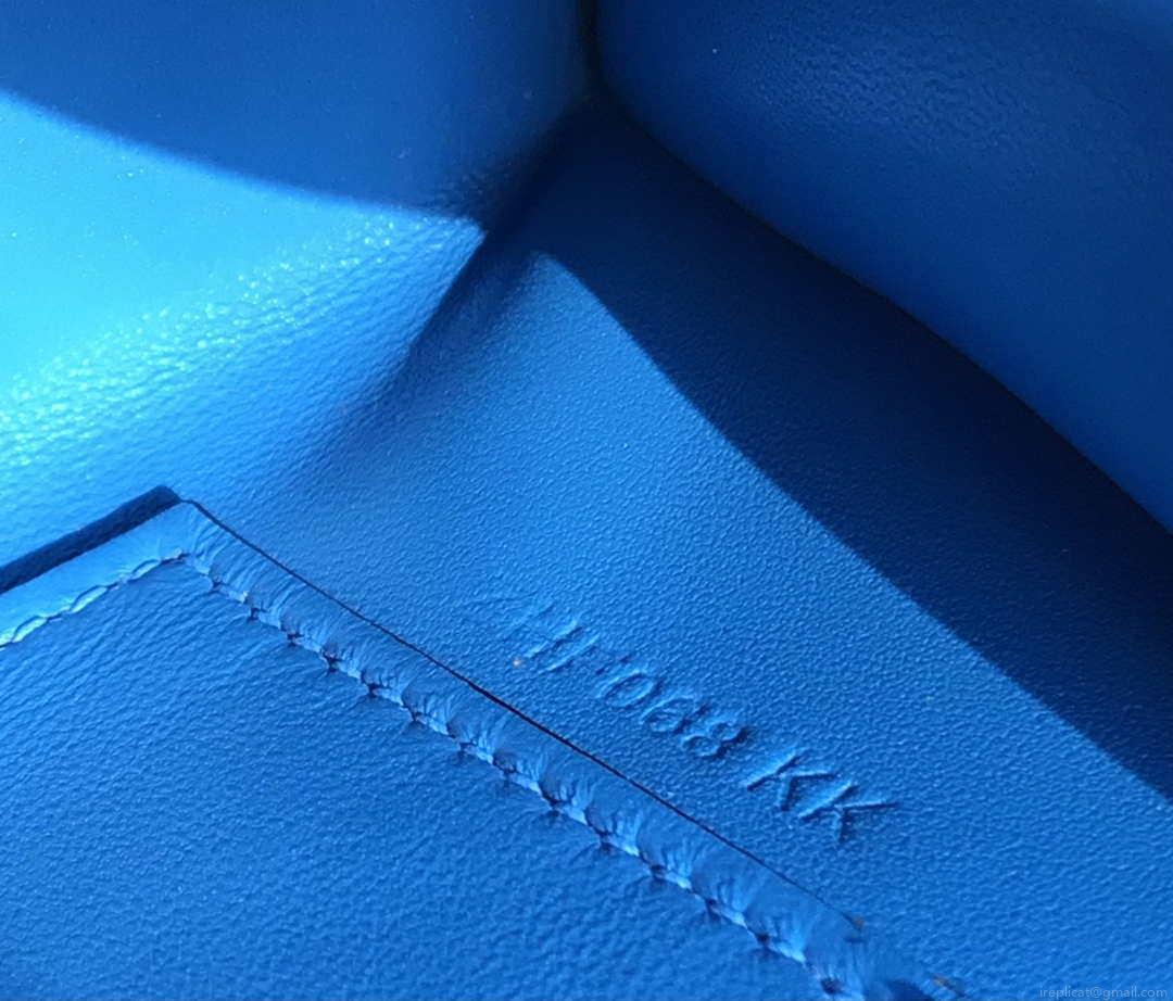 Hermes Kelly Pouchette Swift Leather clutch bag Gold H230267
