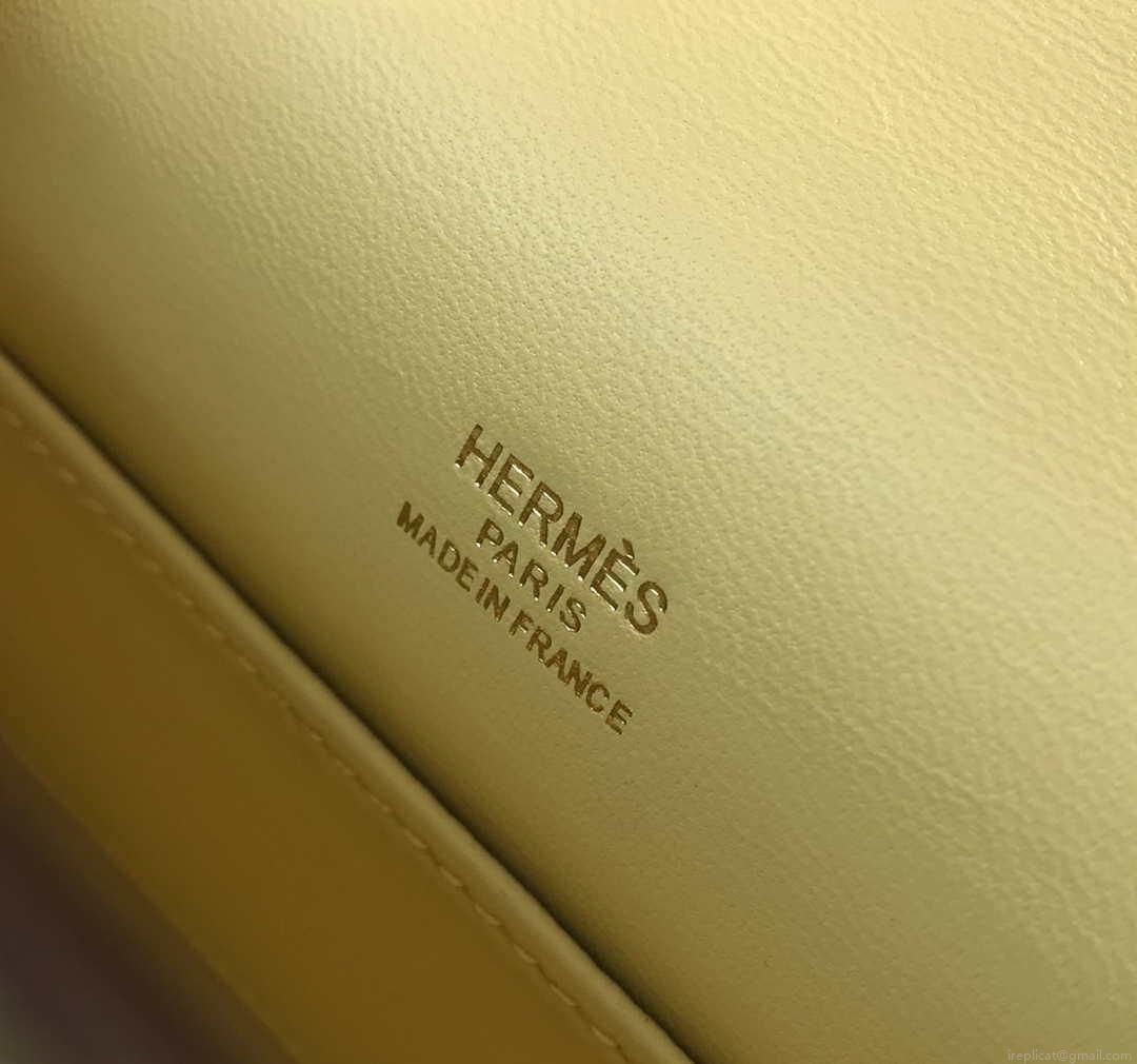 Hermes Kelly Pouchette Swift Leather clutch bag Gold H230272