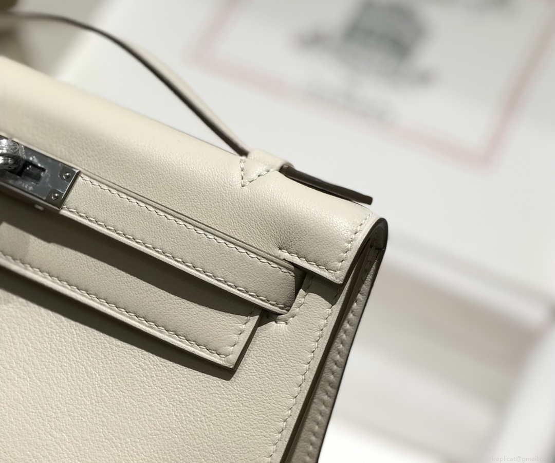 Hermes Mini Kelly Pouchette Swift Leather clutch bag Silver H230255