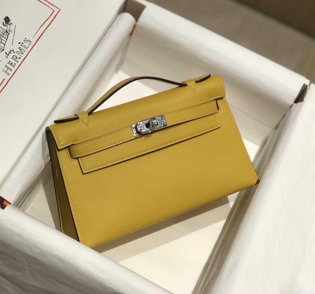 Hermes Kelly Pouchette Swift Leather clutch bag Silver H230257