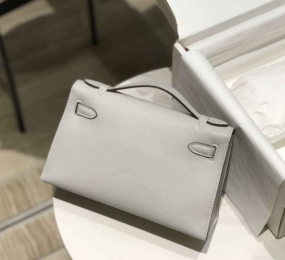 Hermes Kelly Pouchette Swift Leather clutch bag Silver H230259