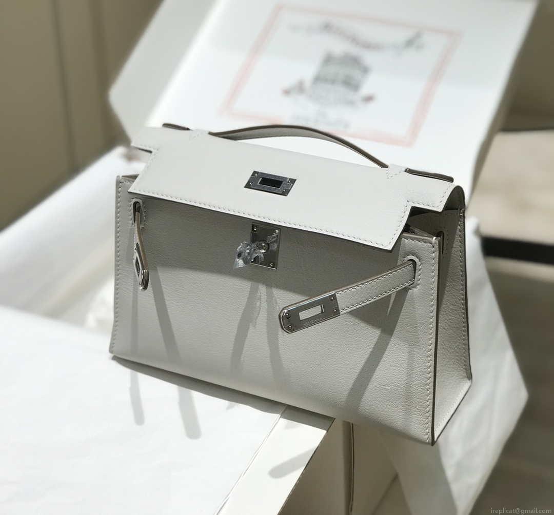 Hermes Kelly Pouchette Swift Leather clutch bag Silver H230259