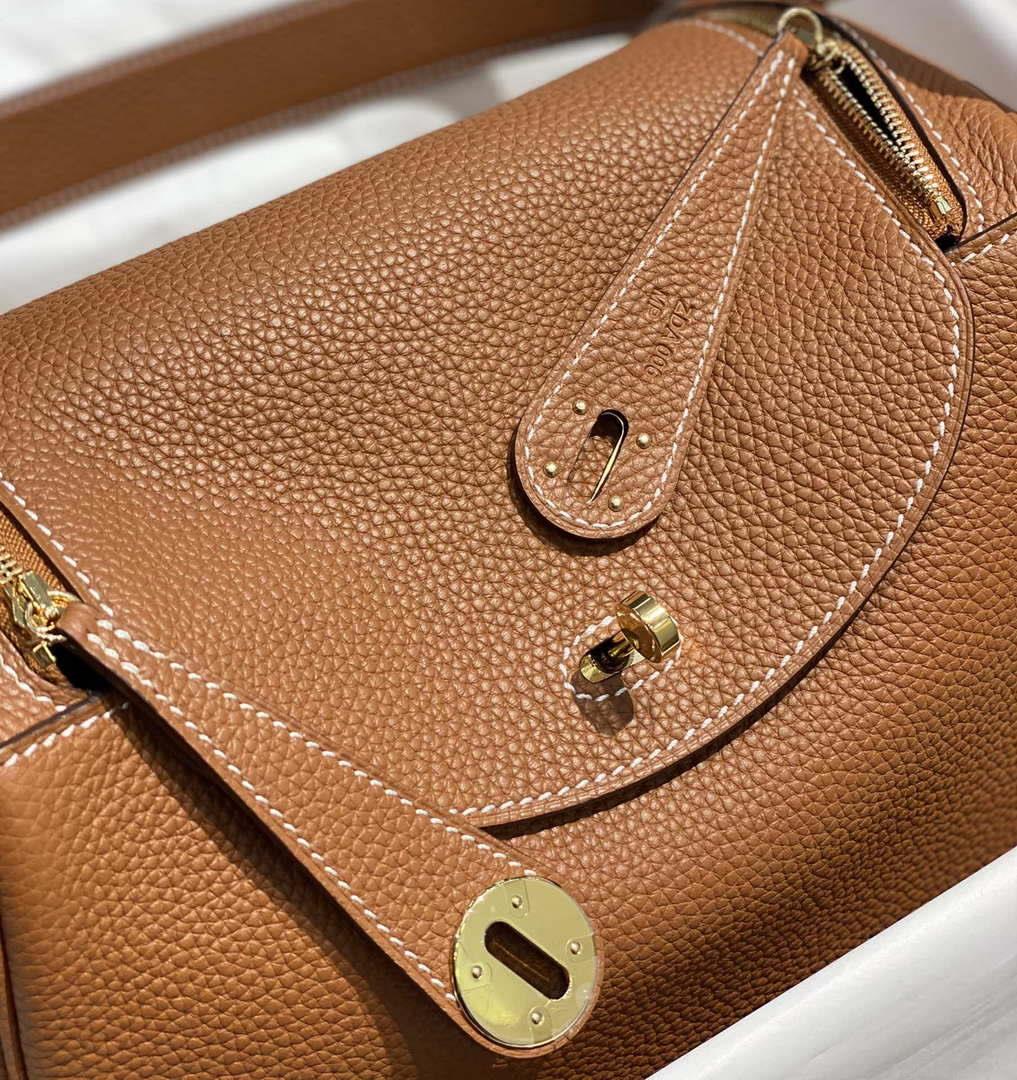 Hermes H073428 Lindy Bag 26 30 H231938