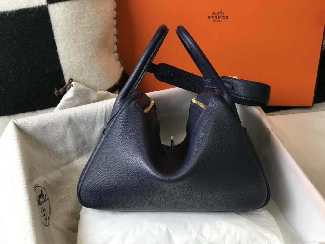 Hermes H073428 Lindy Bag 26 30 H231942