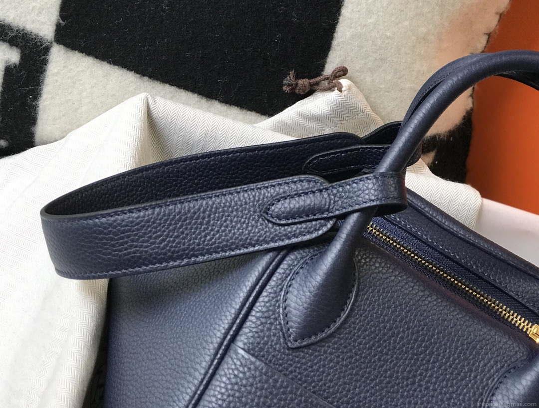 Hermes H073428 Lindy Bag 26 30 H231942