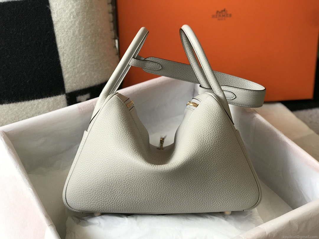 Hermes H073428 Lindy Bag 26 30 H231943