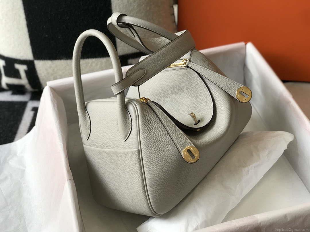 Hermes H073428 Lindy Bag 26 30 H231943