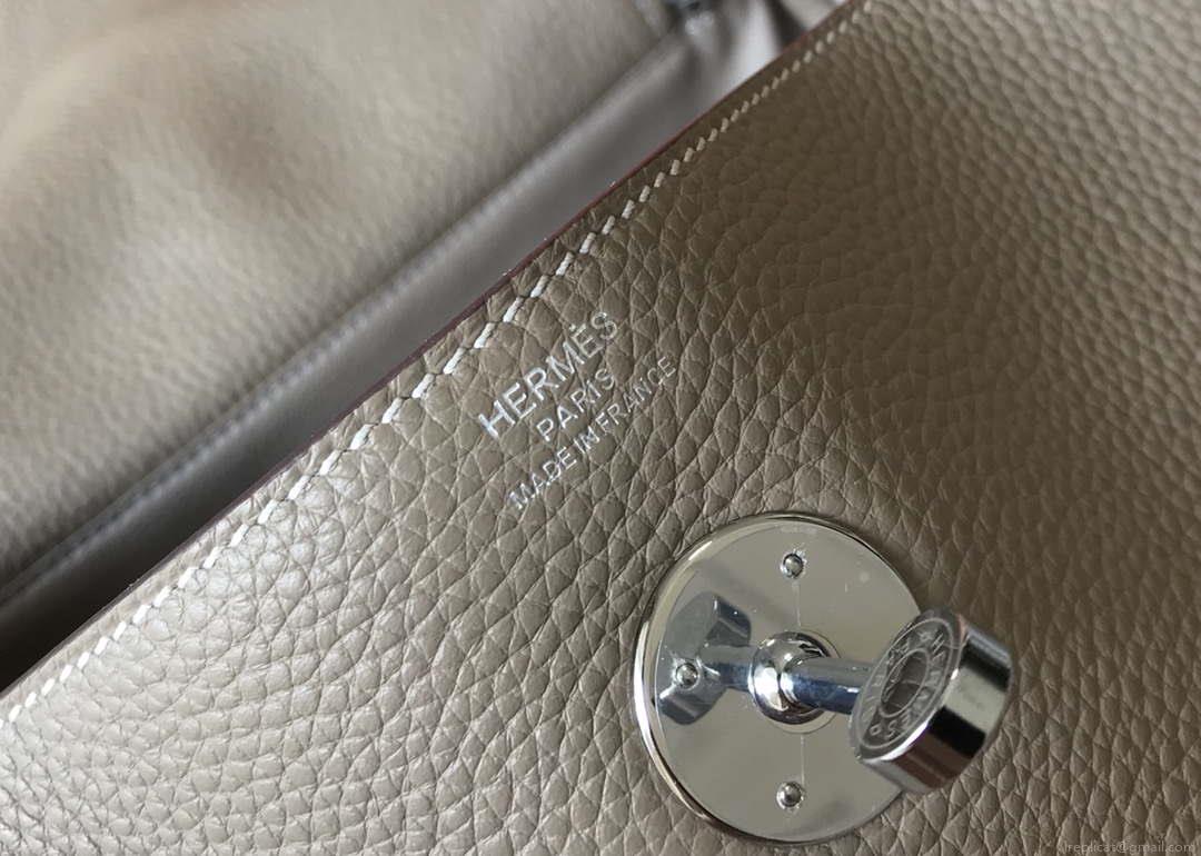 Hermes H073428 Lindy Bag 26 30 H231944