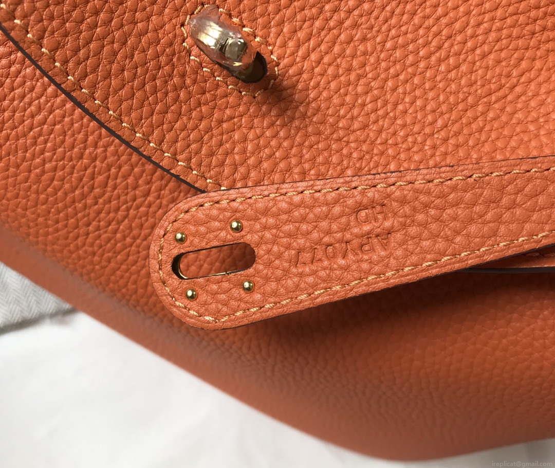Hermes H073428 Lindy Bag 26 30 H231946