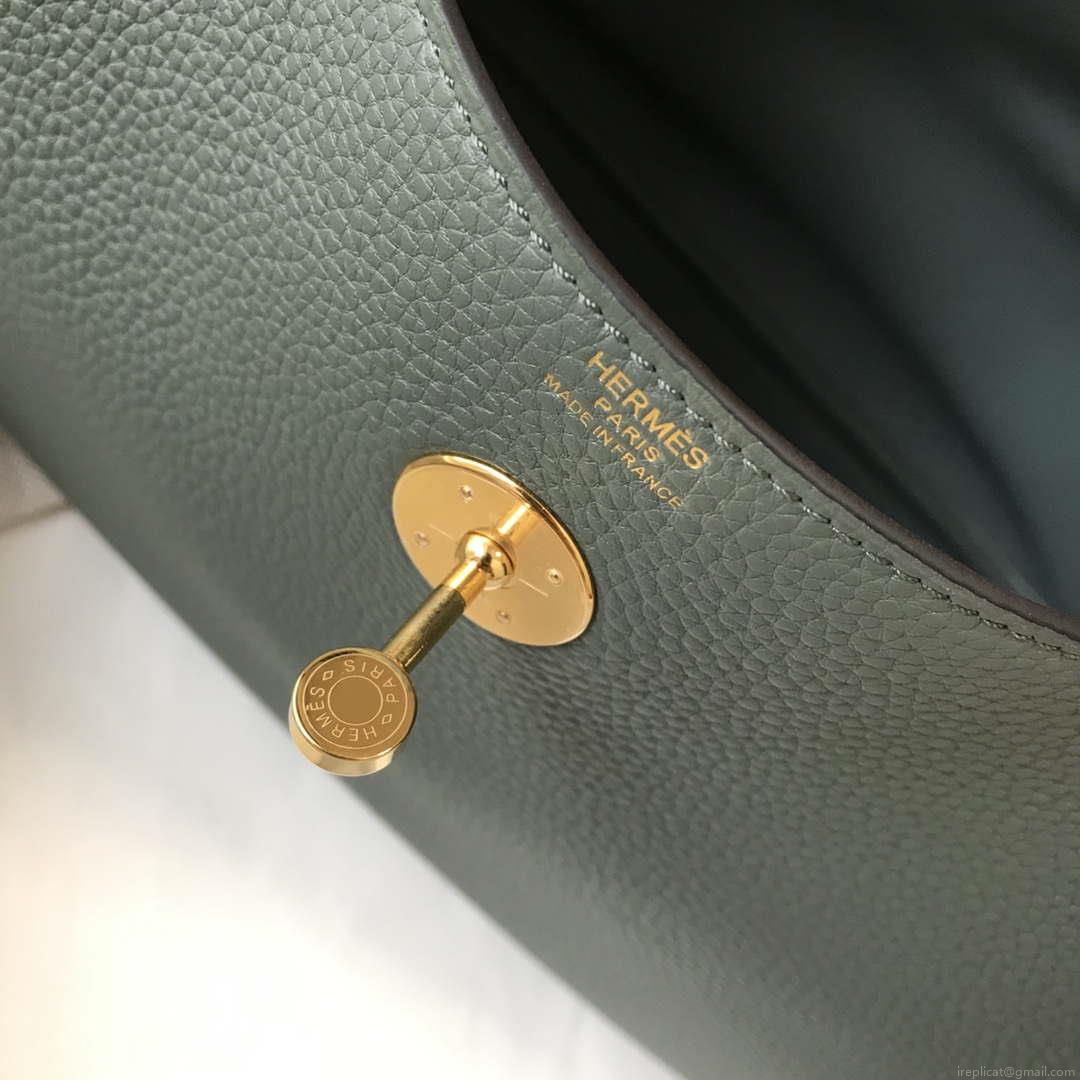 Hermes H073428 Lindy Bag 26 30 H231948