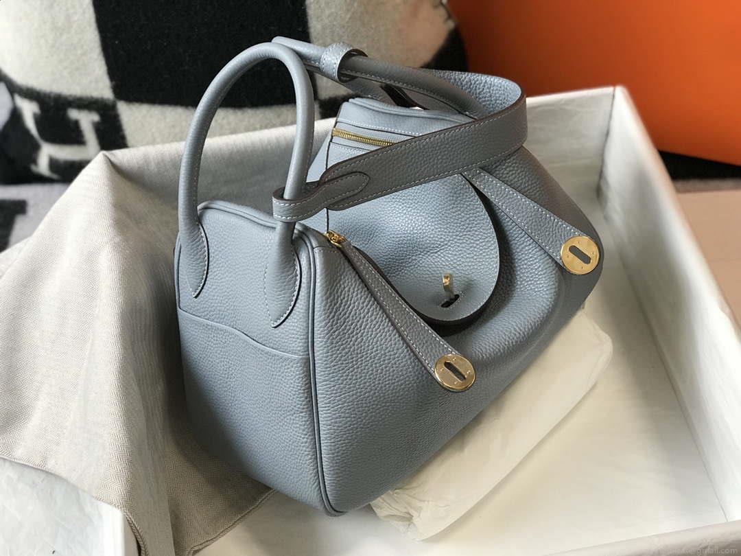 Hermes H073428 Lindy Bag 26 30 H231949