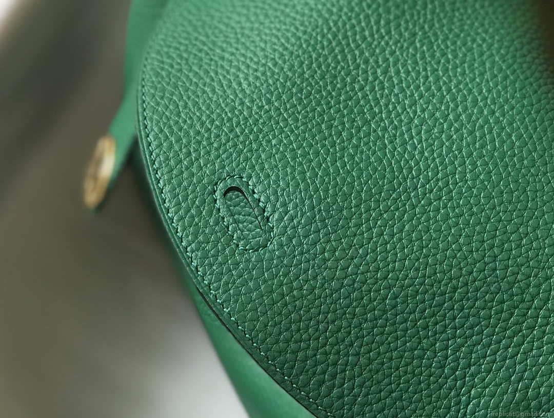 Hermes H073428 Lindy Bag 26 30 H231950