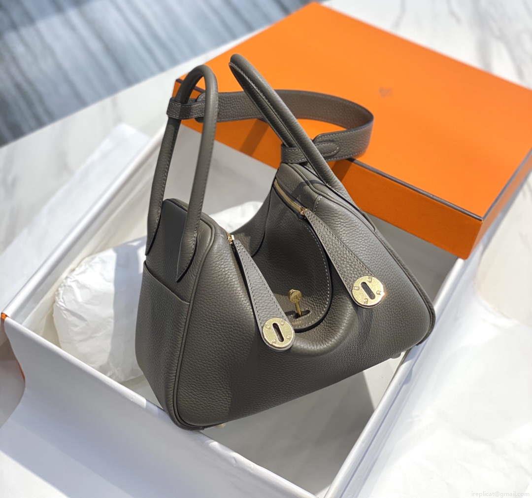 Hermes H073428 Lindy Bag 26 30 H231951