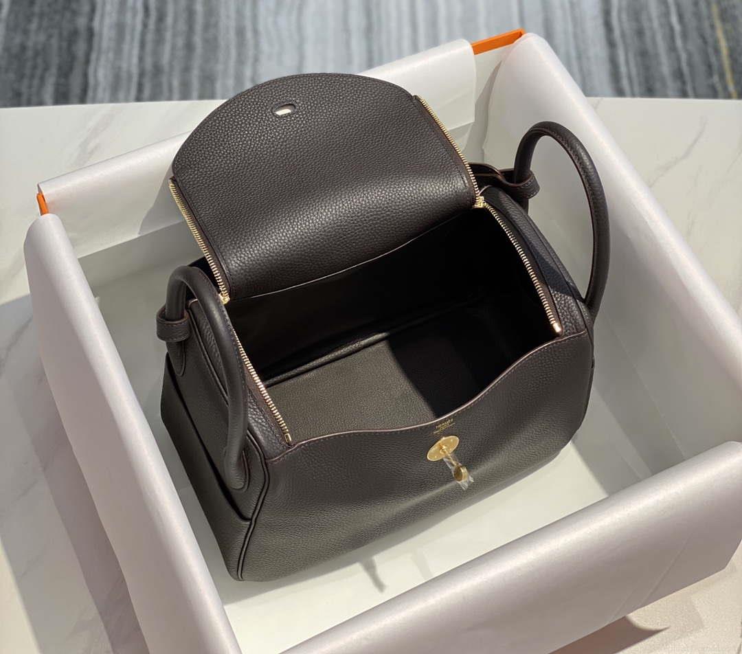 Hermes H073428 Lindy Bag 26 30 H231952