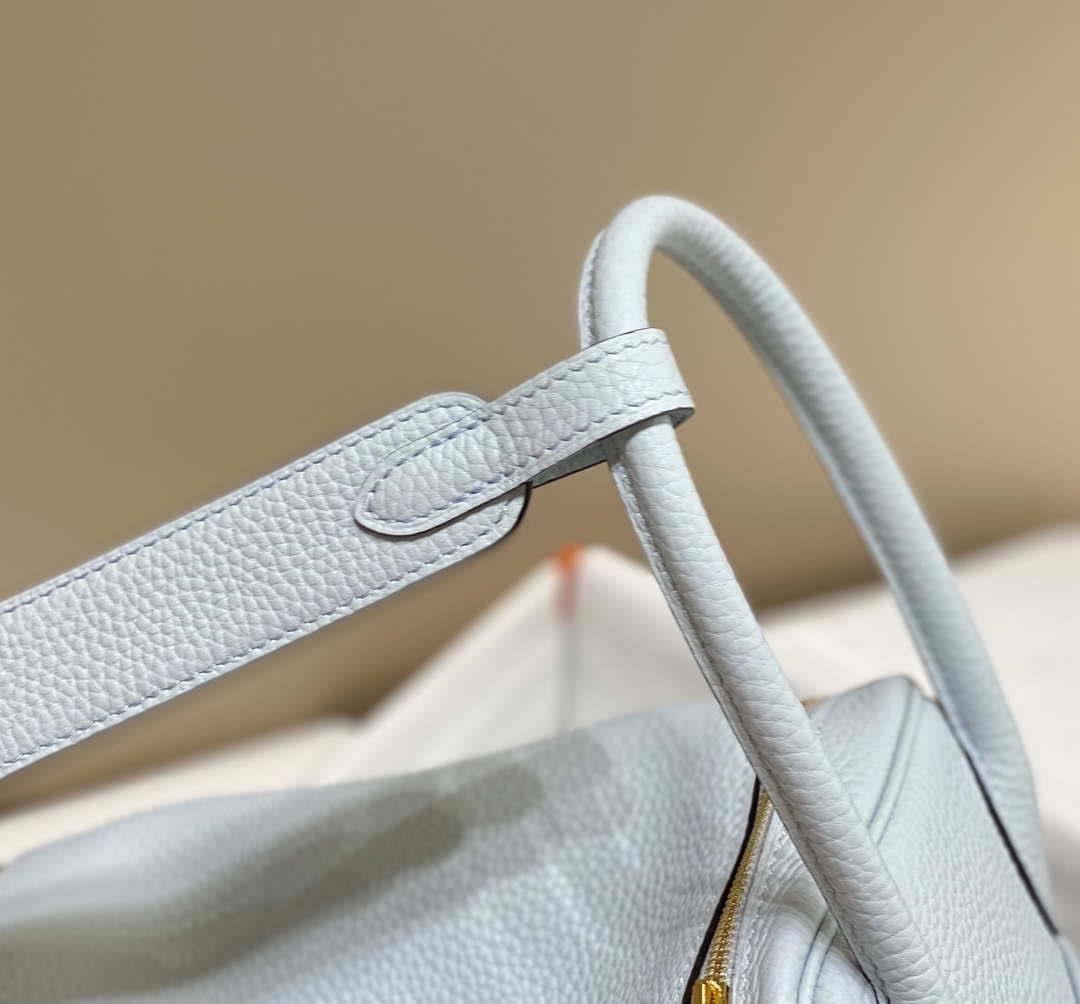 Hermes H073428 Lindy Bag 26 30 H231956