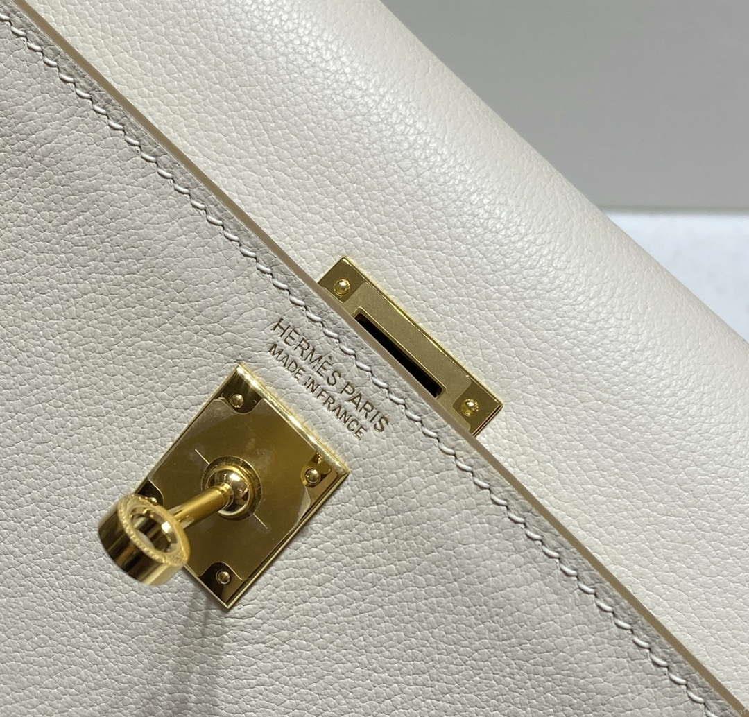 Hermes Evercolor Kelly Danse II 22cm Leather Crossbody Bag H20366 White
