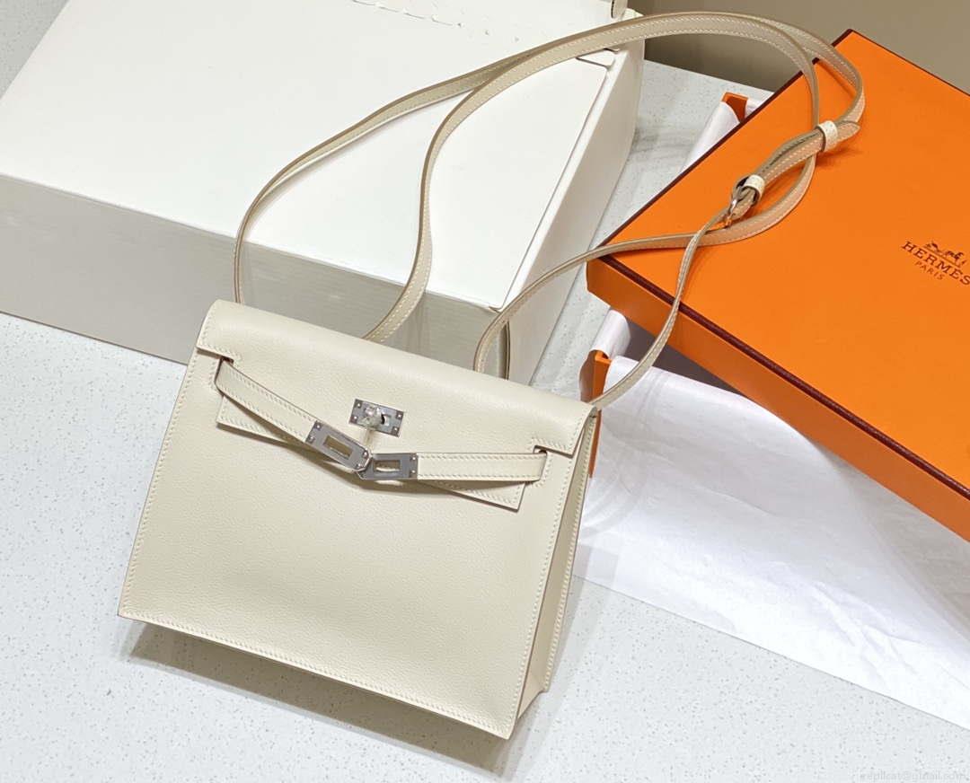 Hermes Evercolor Kelly Danse II 22cm Leather Crossbody Bag H20367 White Silver