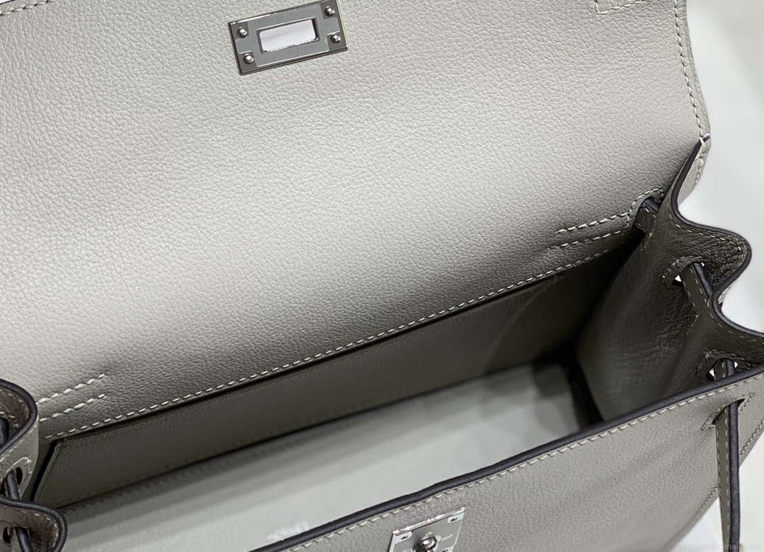 Hermes Evercolor Kelly Danse II 22cm Leather Crossbody Bag H20373 Light Gray Silver