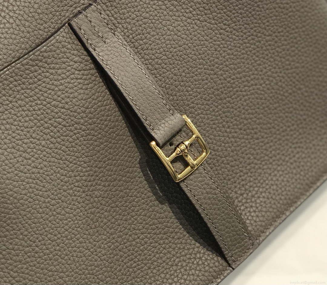 Hermes halzan clemence stamp B Gold H98809